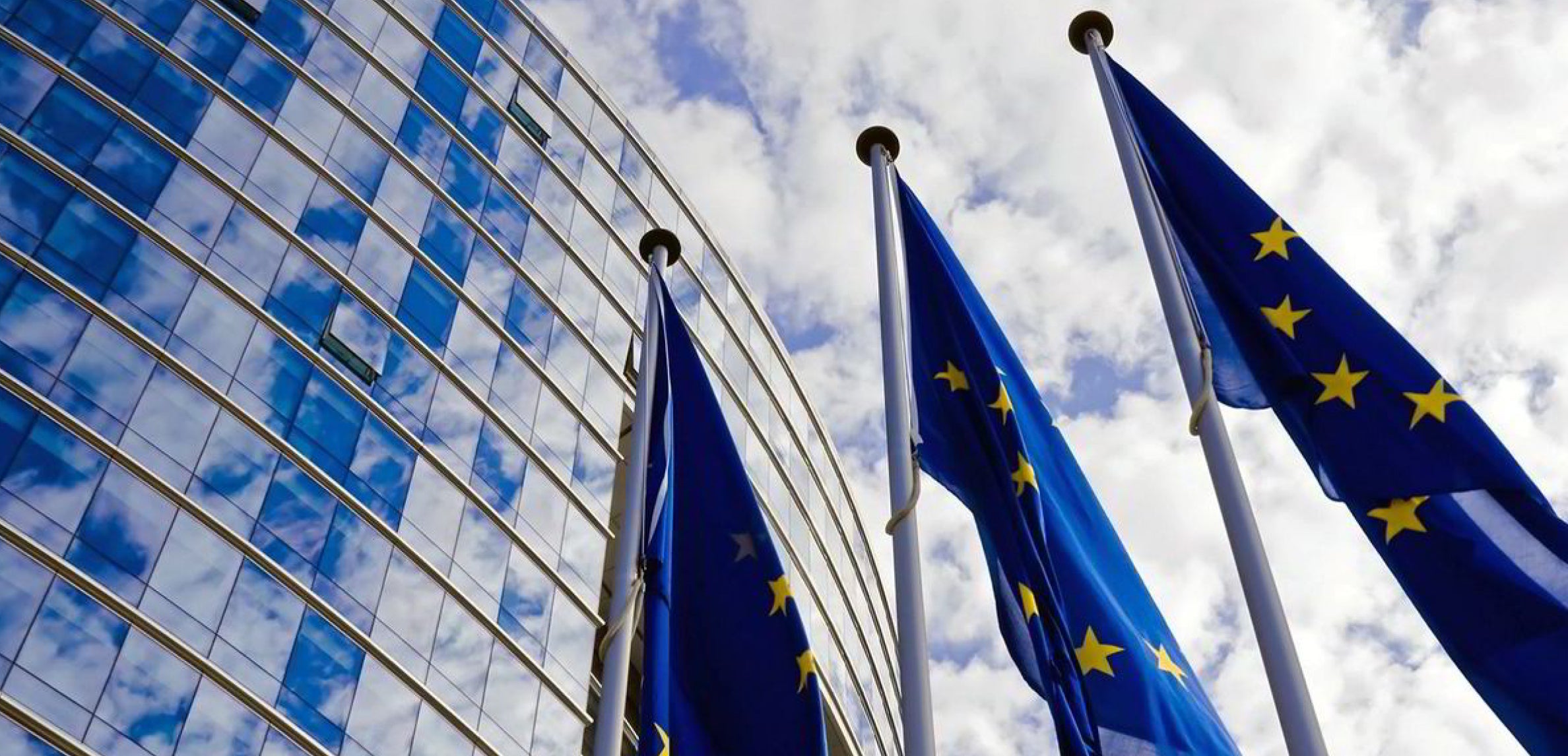 European Council adopts legislation to enhance online and phone financial services contracts